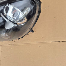 Laden Sie das Bild in den Galerie-Viewer, Frontscheinwerfer Mini Countryman R60 9808249-05 Xenon Links Headlight SCH3454959191an