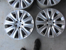 Laden Sie das Bild in den Galerie-Viewer, 4x Alufelge 18 Zoll 8.0" 5x112 41ET Glanz Silber A2224010902 Mercedes-Benz FEL7274185206br