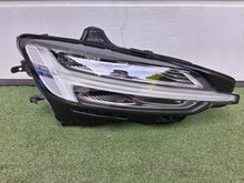 Load image into Gallery viewer, Frontscheinwerfer Volvo V60 I S60 III 32314149 Full LED Rechts Headlight SCH4653090461tx