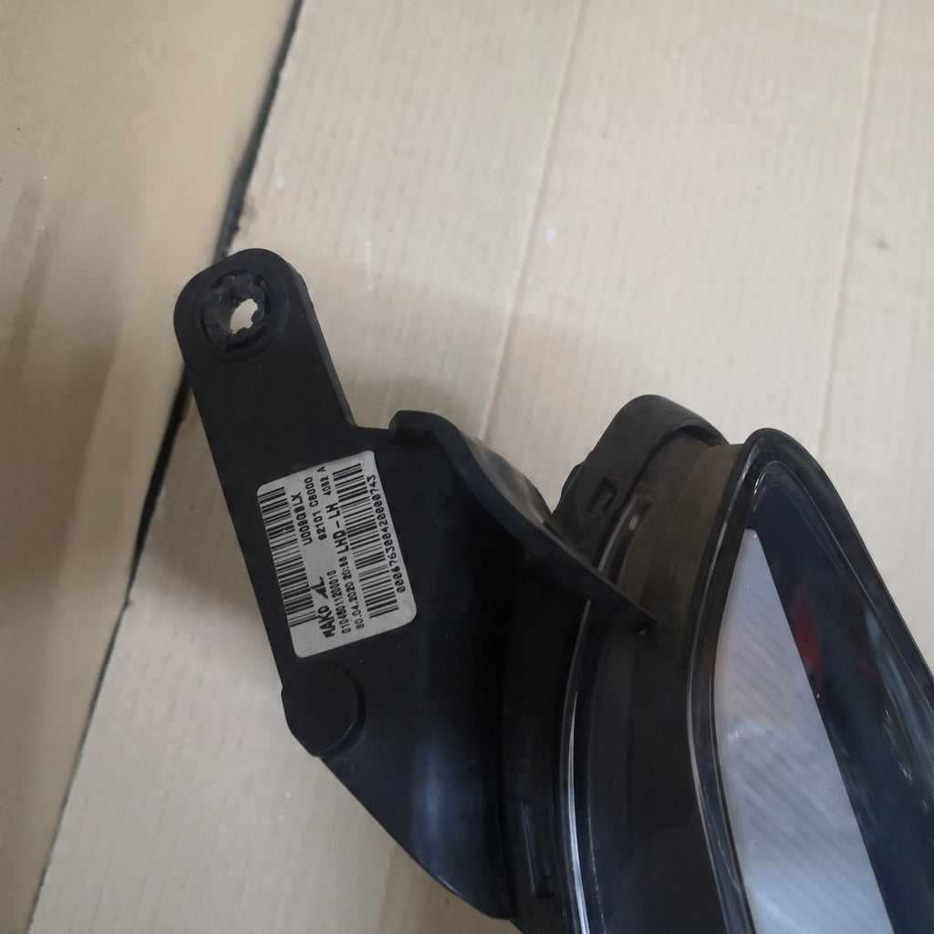 Frontscheinwerfer Hyundai I20 II 82101C8000 Ein Stück (Rechts oder Links)