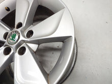 Load image into Gallery viewer, 1x Alufelge 16 Zoll 7.0" 5x112 45ET Glanz Silber 5L0601025E Seat I Yeti 5l FEL5317397592gk