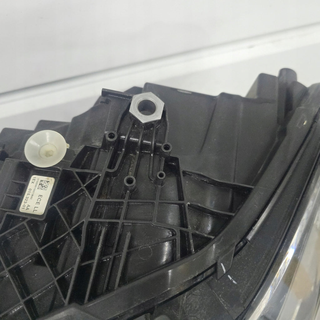 Frontscheinwerfer BMW G30 5A26FA3 5A26FA4 LED Ein Stück (Rechts oder Links) SCH8220742107zt