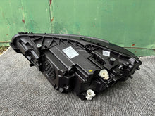 Laden Sie das Bild in den Galerie-Viewer, Frontscheinwerfer Mercedes-Benz Cla C118 A1189061401 Rechts Headlight SCH1148195673nj