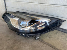 Load image into Gallery viewer, Frontscheinwerfer Opel Astra K 39055754 LED Links Scheinwerfer Headlight