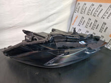 Laden Sie das Bild in den Galerie-Viewer, Frontscheinwerfer Opel Astra K Links Scheinwerfer Headlight SCH5433866071om