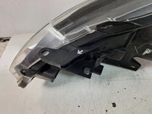 Load image into Gallery viewer, Frontscheinwerfer Toyota Yaris VAY2473 Rechts Scheinwerfer Headlight