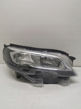 Laden Sie das Bild in den Galerie-Viewer, Frontscheinwerfer Peugeot Expert 9808572580-00 Rechts Scheinwerfer Headlight