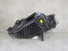 Laden Sie das Bild in den Galerie-Viewer, Frontscheinwerfer Mercedes-Benz Eqc A2939061201 LED Rechts Headlight SCH6104600206jq