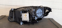 Laden Sie das Bild in den Galerie-Viewer, Frontscheinwerfer BMW 5 F11 F10 A8720324608 Vorderseite Scheinwerfer Headlight SCH5574221874vi