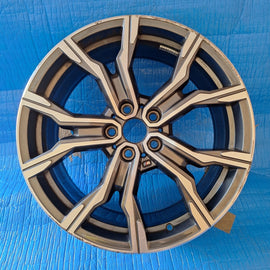 1x Alufelge 19 Zoll 8.0