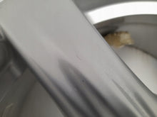 Laden Sie das Bild in den Galerie-Viewer, 1x Alufelge 18 Zoll 8.0" 5x130 59ET Glanz Silber 97036213602 Porsche Rim Wheel FEL9669218141af