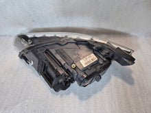 Laden Sie das Bild in den Galerie-Viewer, Frontscheinwerfer Audi Q7 4L0941004AC LED Rechts Scheinwerfer Headlight SCH9868012381hv