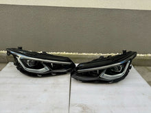 Load image into Gallery viewer, Frontscheinwerfer VW Golf VIII 5H1941059C 5H1941060C Full LED Ein Satz Headlight SCH3633212610nu