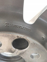 Laden Sie das Bild in den Galerie-Viewer, 1x Alufelge 18 Zoll 6877550 BMW F39 X1 F48 Rim Wheel FEL8661954122qp