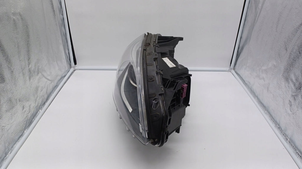 Frontscheinwerfer Mercedes-Benz W246 W242 A2468207261MERC Rechts Headlight SCH8303202470rh