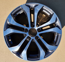 Load image into Gallery viewer, 1x Alufelge 17 Zoll 7.5" 5x112 36ET Glanz Silber A2534010600 Mercedes-Benz Mg FEL5187397684hw