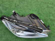 Load image into Gallery viewer, Frontscheinwerfer Mercedes-Benz W166 710815071002 Rechts Scheinwerfer Headlight