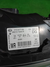 Laden Sie das Bild in den Galerie-Viewer, Frontscheinwerfer Renault Captur I 260107244R Rechts Scheinwerfer Headlight SCH5225762131en