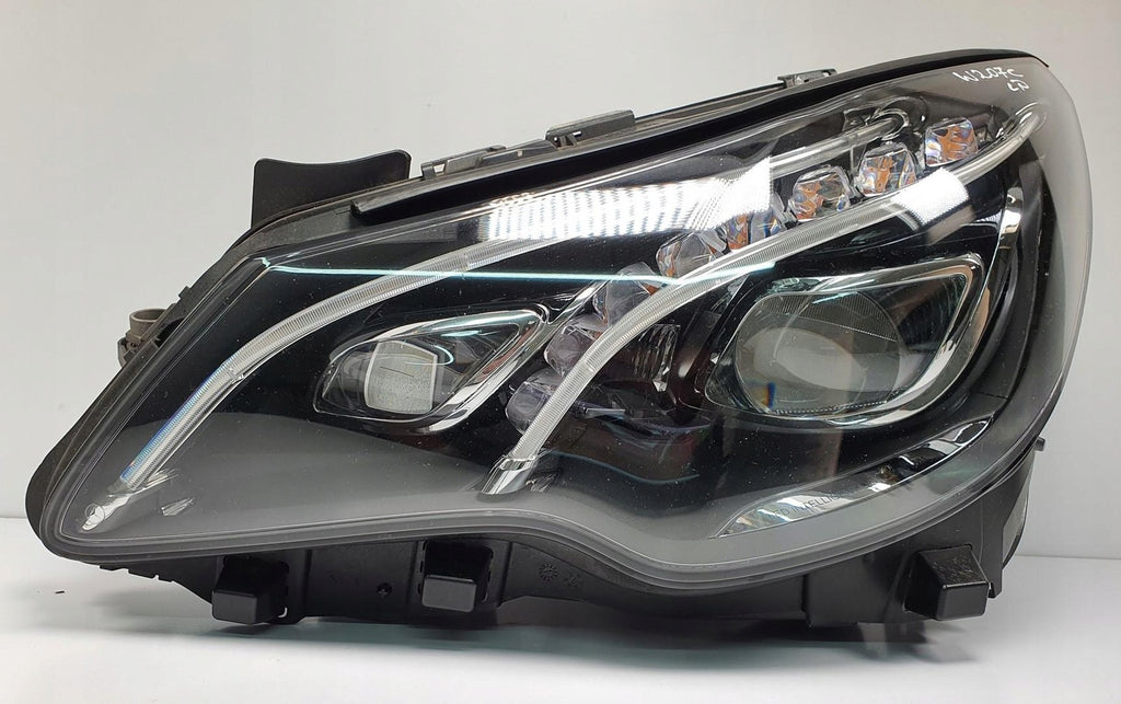 Frontscheinwerfer Mercedes-Benz A2079063900 A2078260991 LED Rechts oder Links SCH2567127420sp
