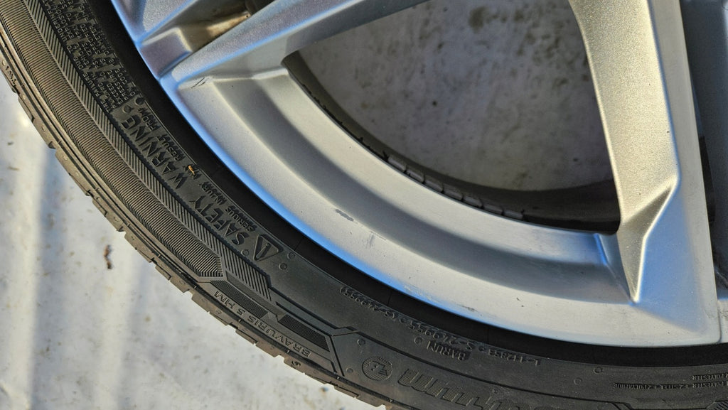 1x Alufelge 18 Zoll 8.0" 5x112 40ET Glanz Silber 8W0601025R Audi A4 Rim Wheel FEL8950085464rp