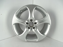 Laden Sie das Bild in den Galerie-Viewer, 1x Alufelge 18 Zoll 8.0&quot; 5x112 45ET A2074012702 Mercedes-Benz Rim Wheel