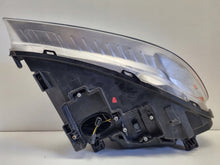 Laden Sie das Bild in den Galerie-Viewer, Frontscheinwerfer Volvo V70 III 31283915 Xenon Links Scheinwerfer Headlight
