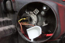 Laden Sie das Bild in den Galerie-Viewer, Frontscheinwerfer VW Tiguan Links Scheinwerfer Headlight