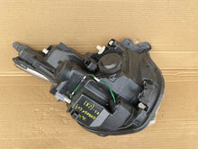 Laden Sie das Bild in den Galerie-Viewer, Frontscheinwerfer Citroën C1 II 811500H170 Links Scheinwerfer Headlight