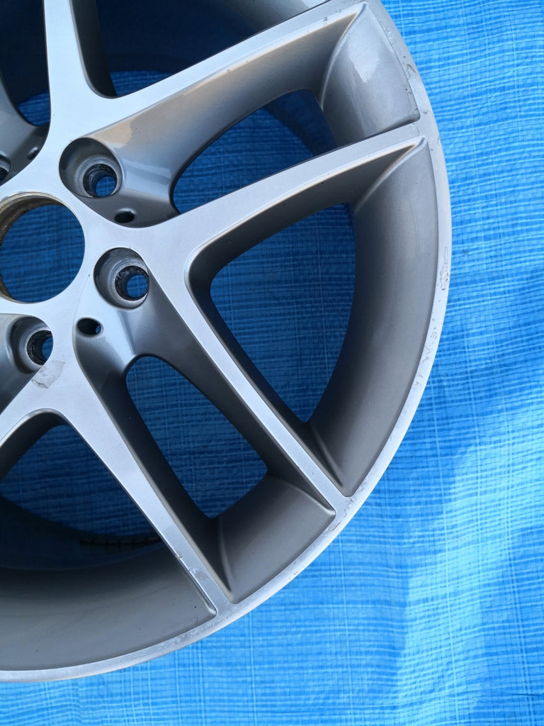 1x Alufelge 18 Zoll 8.5" 5x120 52ET 6858734 BMW 1 E88 E81 E82 E87 Rim Wheel