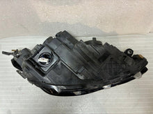 Laden Sie das Bild in den Galerie-Viewer, Frontscheinwerfer VW Golf VIII I 5H1041029C Full LED Links Headlight SCH5649726261ed