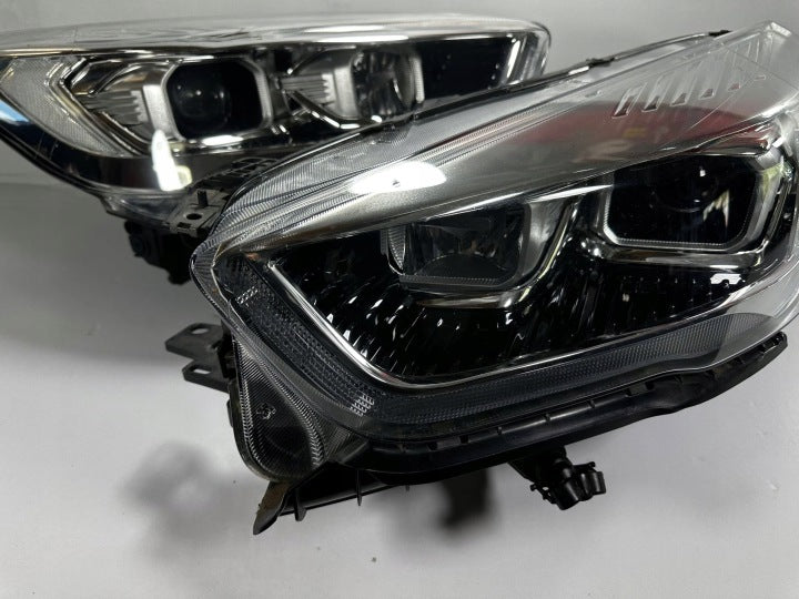 Frontscheinwerfer Ford Kuga 90156432 GV4113D155AJ LED Ein Satz Headlight SCH5085440817oy