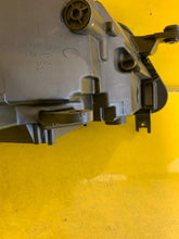 Load image into Gallery viewer, Frontscheinwerfer Seat Ateca 576941007G LED Links Scheinwerfer Headlight