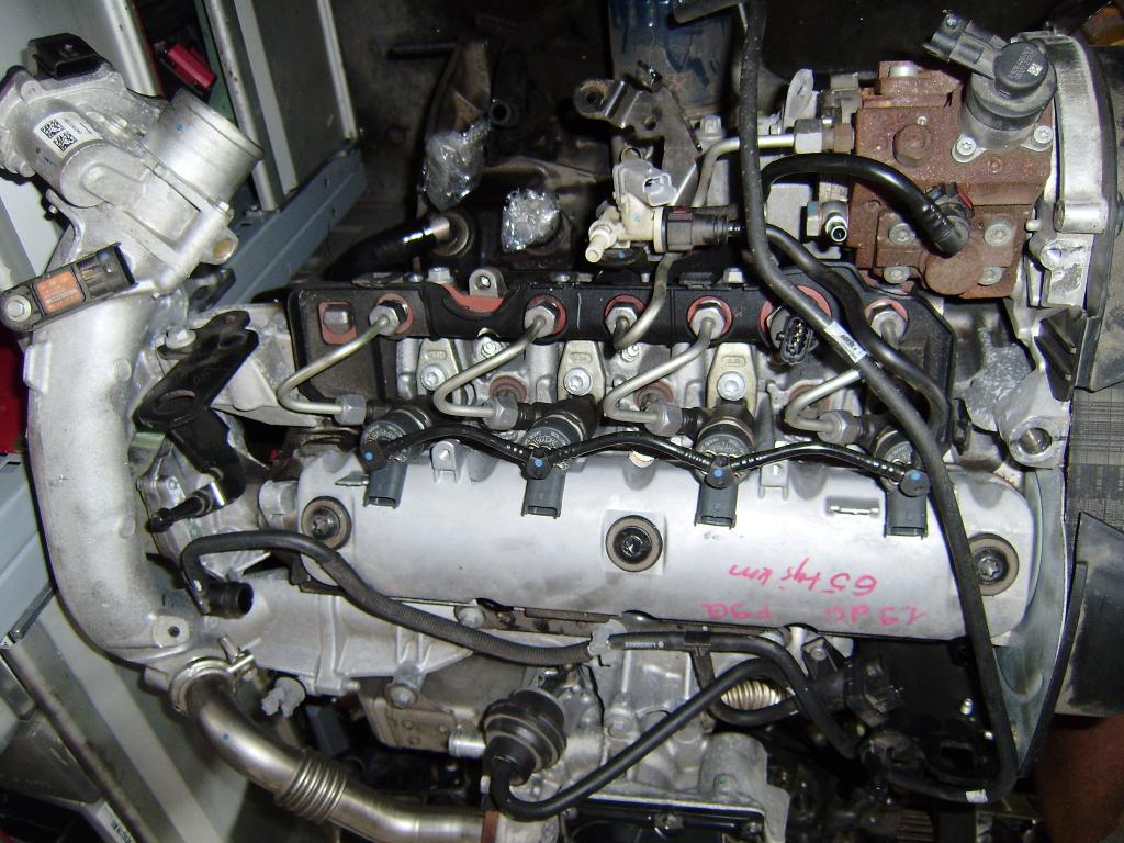 Motor Renault Megane III Scenic 42545224524 1.9 DCI 130PS Diesel Unkomplett