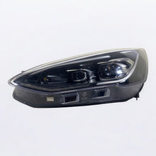 Laden Sie das Bild in den Galerie-Viewer, Frontscheinwerfer Ford Focus JX7B-13E017-AE LED Links Scheinwerfer Headlight