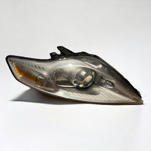 Laden Sie das Bild in den Galerie-Viewer, Frontscheinwerfer Ford Mondeo Xenon Rechts Scheinwerfer Headlight