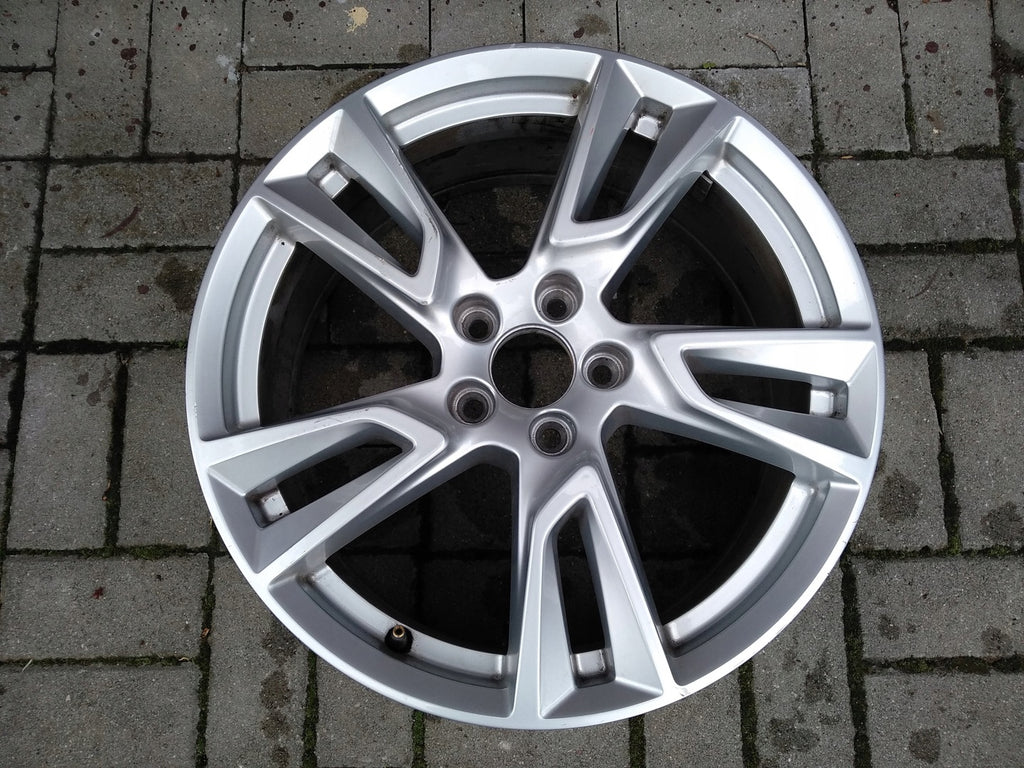 1x Alufelge 18 Zoll 7.5" 5x108 50,5ET Glanz Silber 31362866 Volvo Xc60 Ii