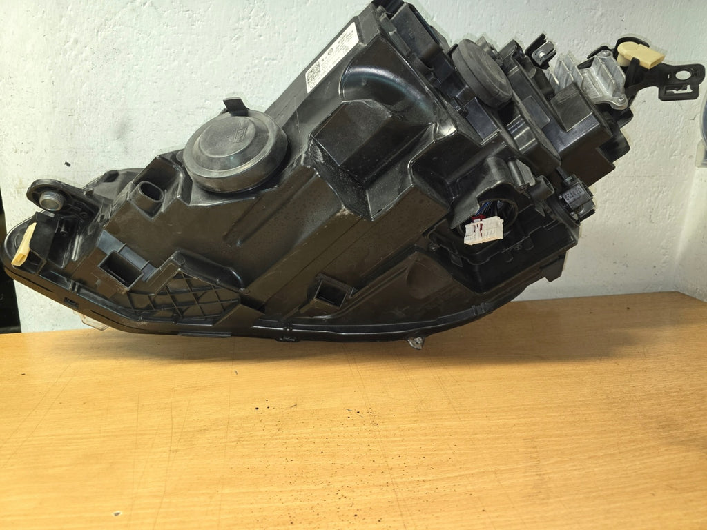 Frontscheinwerfer VW Golf VIII 5H1941005 5H1941006 LED Rechts oder Links SCH7664024849oh