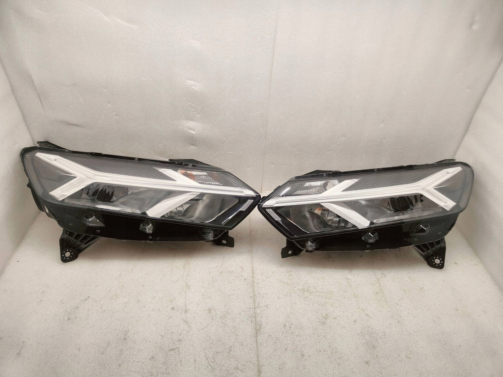 Frontscheinwerfer Dacia Sandero 260602561R Full LED Rechts oder Links SCH6588492370xf