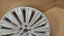 Load image into Gallery viewer, 1x Alufelge 20 Zoll 9.0" 5x115 4H0601025CL Audi A8 Rim Wheel FEL9414893472bp