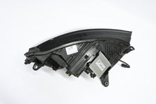 Laden Sie das Bild in den Galerie-Viewer, Frontscheinwerfer Skoda Enyaq IV 5LB941015G LED Links Scheinwerfer Headlight SCH6751913684yt