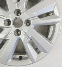 Laden Sie das Bild in den Galerie-Viewer, 1x Alufelge 16 Zoll 6.0" 4x100 50ET N97601 5FA1B Nissan Micra K14 Note E12 FEL4013705238go