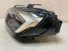 Laden Sie das Bild in den Galerie-Viewer, Frontscheinwerfer Audi A1 82A941033D Full LED Links Scheinwerfer Headlight SCH2342965038xm