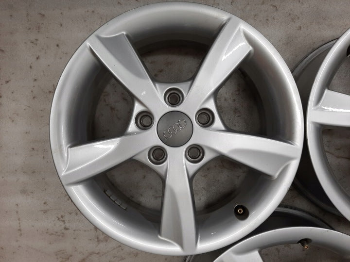 4x Alufelge 16 Zoll 6.0" 5x112 48ET 8V0071496 Audi A3 Rim Wheel FEL9233331760mg