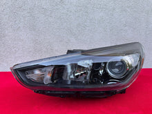 Laden Sie das Bild in den Galerie-Viewer, Frontscheinwerfer Hyundai I30 III G4921-22010 LED Links Scheinwerfer Headlight SCH4125472028eg