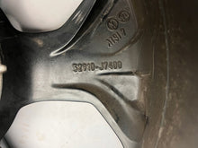 Load image into Gallery viewer, 1x Alufelge 17 Zoll 7.0&quot; 5x114.3 52910-J7400 Kia Ceed Rim Wheel