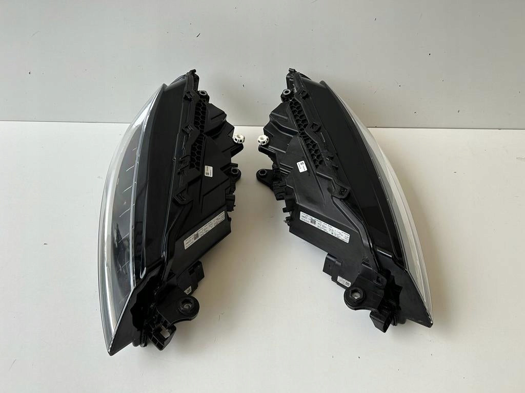 Frontscheinwerfer Skoda Superb III 3V1941015D 3V1941016D LED Rechts oder Links