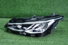 Laden Sie das Bild in den Galerie-Viewer, Frontscheinwerfer VW Golf VIII 90150890 Links Scheinwerfer Headlight SCH7155358142hl
