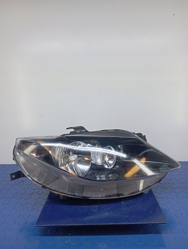 Frontscheinwerfer Seat Ibiza IV Rechts Scheinwerfer Headlight SCH4391564825mu