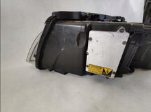 Laden Sie das Bild in den Galerie-Viewer, Frontscheinwerfer Audi A8 4E0941004 1EL009236-32 Xenon Rechts Headlight