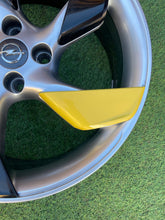 Laden Sie das Bild in den Galerie-Viewer, 1x Alufelge 18 Zoll 7.5&quot; 4x100 47ET 13380525 Opel Adam Rim Wheel